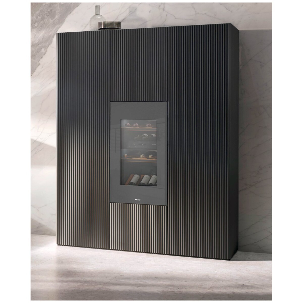 chlodziarki-na-wino-do-zabudowy-miele-kwt-6422-ig-1-graphitgrey-szklo-4 Chłodziarka na wino do zabudowy MIELE KWT 6422 iG-1 Graphitgrey (szkło)